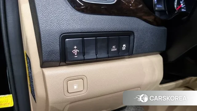 Kia The New Carnival 2018 Черный из Кореи, фото 5