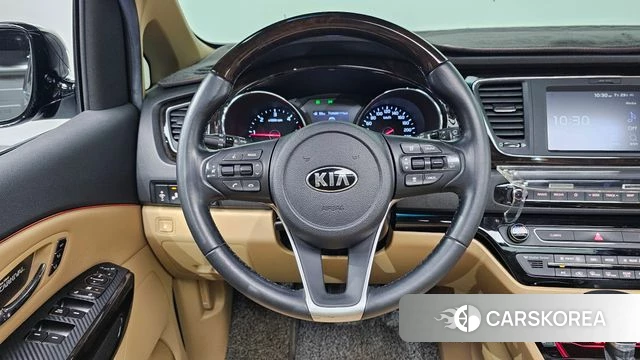 Kia The New Carnival 2019 Черный из Кореи, фото 5