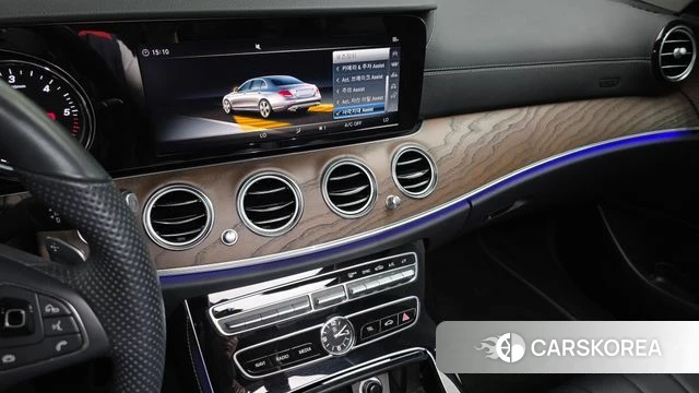 Mercedes-Benz E-Class W213 2018 Серебряный из Кореи, фото 5