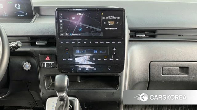 Hyundai Staria 2022 Серебряный из Кореи, фото 5