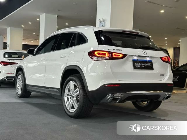 Mercedes-Benz GLA 2024 Белый из Китая, фото 5