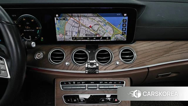 Mercedes-Benz E-Class W213 2021 Белый из Кореи, фото 5