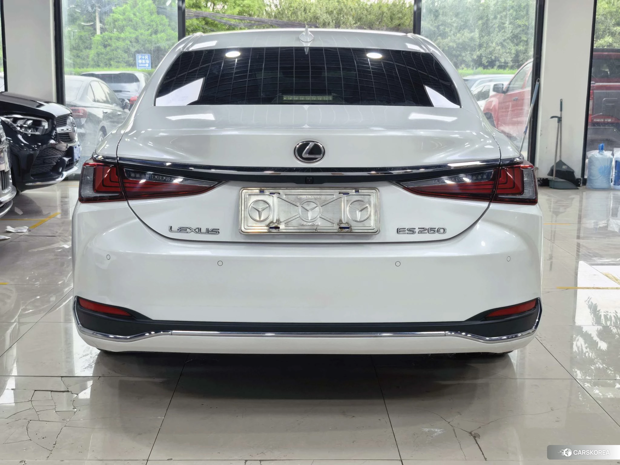 Lexus ES 2022 Белый из Китая, фото 5