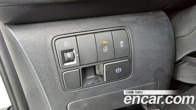 Hyundai Staria 2024 Белый из Кореи, фото 5