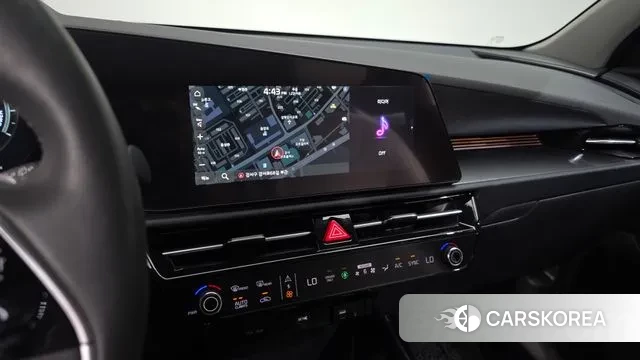 Kia Di Ol Nu Niro 2023 Белый из Кореи, фото 5