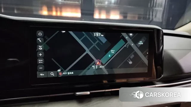 Kia Carnival 4th generation 2023 Серебряный из Кореи, фото 5