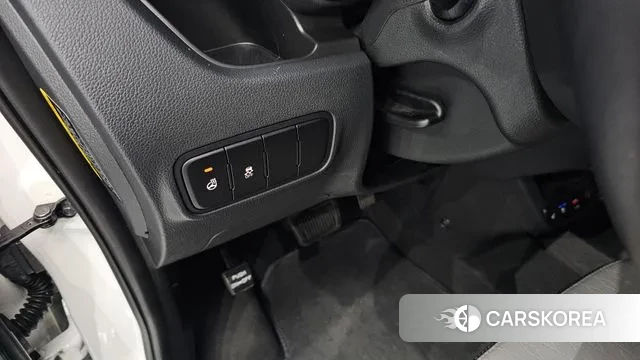 Kia The New Kia Ray 2023 Белый из Кореи, фото 5