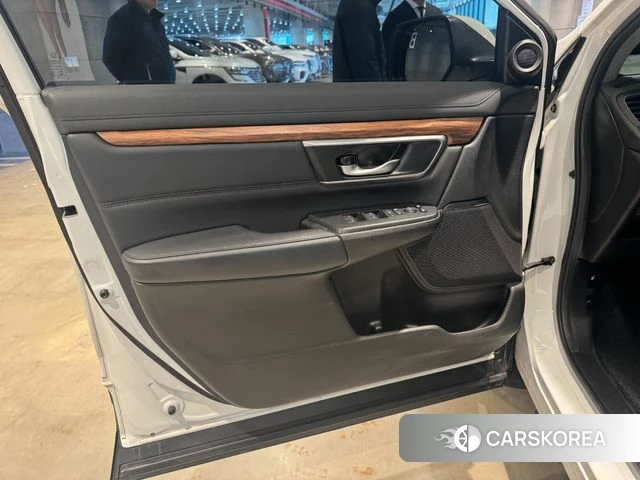 Honda CR-V 5th generation 2019 Белый из Кореи, фото 5