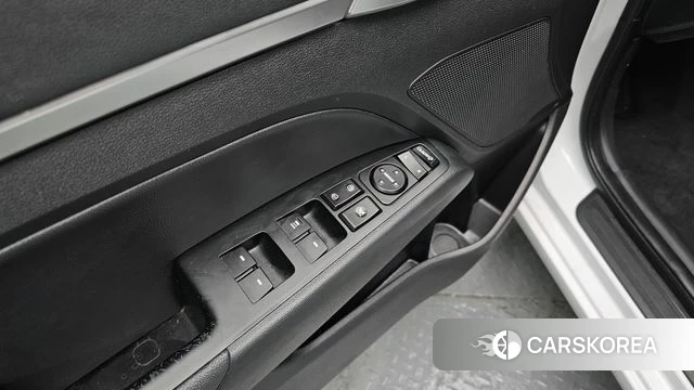 Hyundai The New Avante AD 2018 Белый из Кореи, фото 5