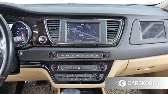 Kia The New Carnival 2018 Черный из Кореи, фото 5