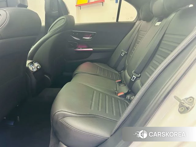 Mercedes-Benz Class C 2022 Белый из Китая, фото 5