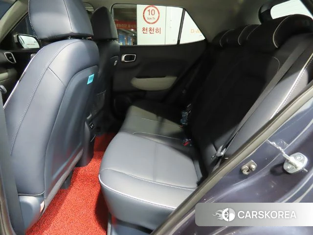 Hyundai Venue 2023 Синий из Кореи, фото 5