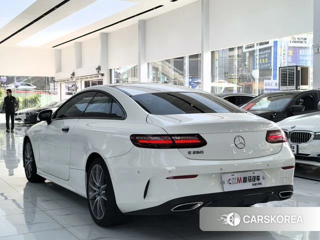 Mercedes-Benz E-class (imported) id 3983307 из Китая 5
