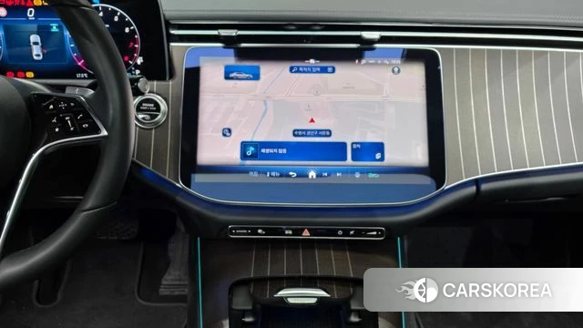 Mercedes-Benz E-Class W214 2025 Белый из Кореи, фото 5