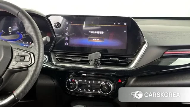 Chevrolet (GM Daewoo) Trax Crossover 2024 Белый из Кореи, фото 5