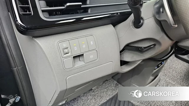 Hyundai Staria 2023 Серый из Кореи, фото 5