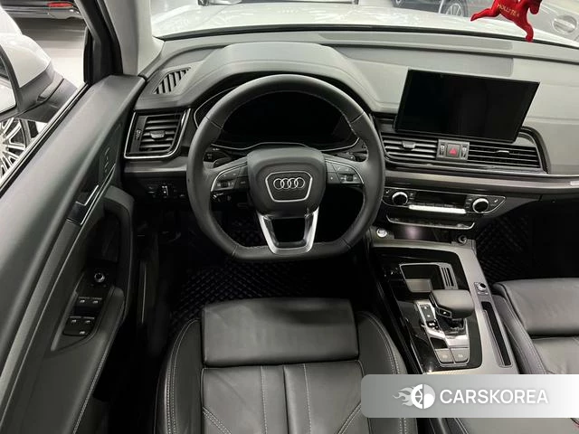Audi Q5L 2023 Белый из Китая, фото 5