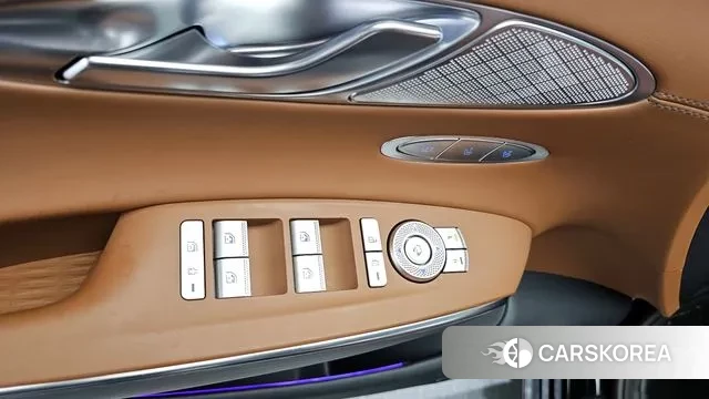 Genesis GV70 2022 Черный из Кореи, фото 5