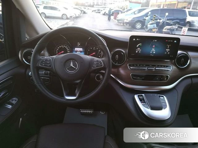 Mercedes-Benz V-class 2023 Черный из Китая, фото 5