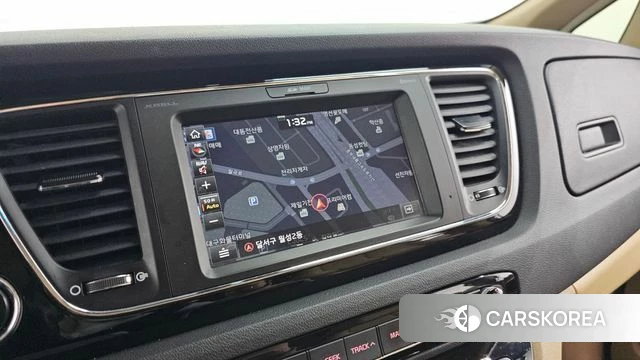 Kia The New Carnival 2018 Белый из Кореи, фото 5