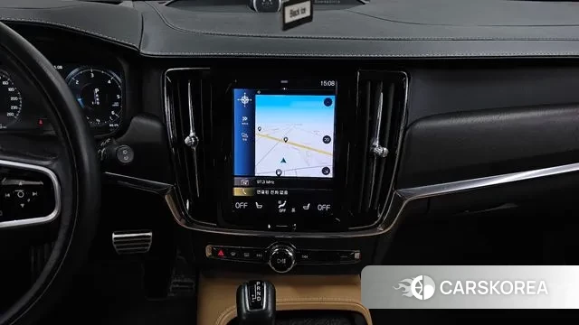 Volvo V90 Cross-Country 2018 Серебристо-серый из Кореи, фото 5