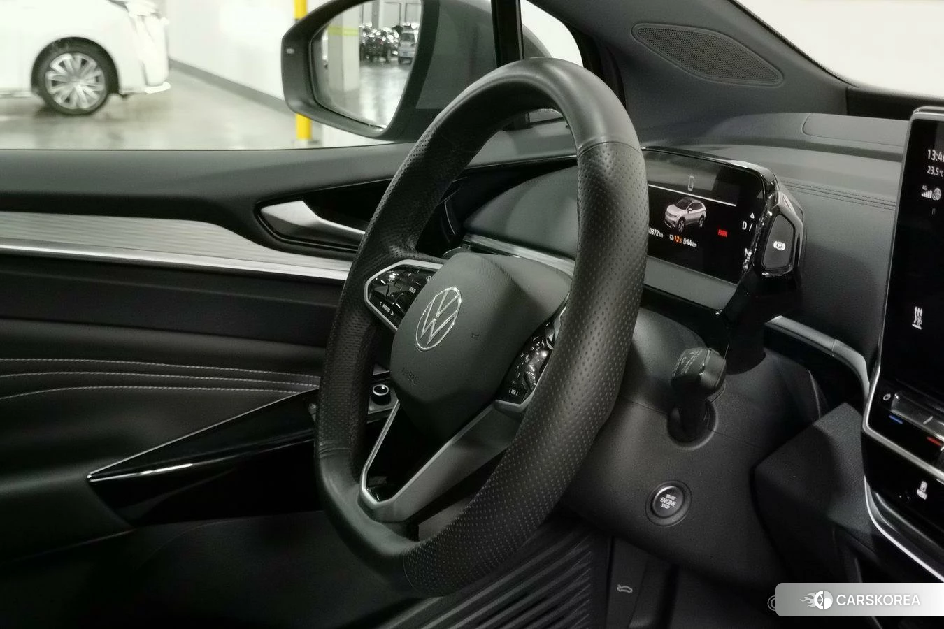 Volkswagen ID.4 CROZZ 2023 Темно-серый из Китая, фото 5