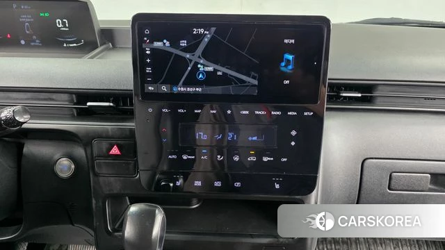 Hyundai Staria 2022 Серебряный из Кореи, фото 5