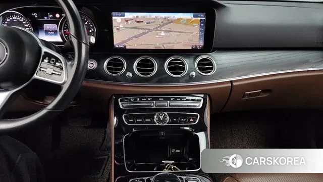 Mercedes-Benz E-Class W213 2020 Серый из Кореи, фото 5