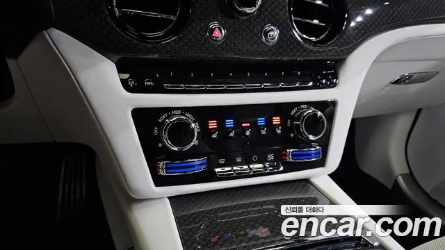 Rolls-Royce Ghost 2nd Generation 2023 Белый из Кореи, фото 5