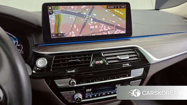 BMW 5 Series (G30) 2021 Синий из Кореи, фото 5