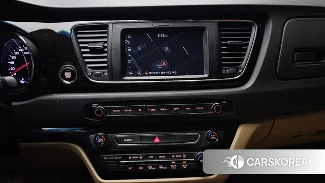 Kia The New Carnival 2018 Белый из Кореи, фото 5