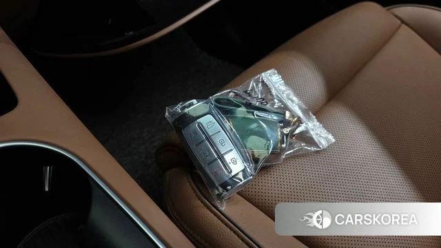 Genesis GV70 2021 Черный из Кореи, фото 5