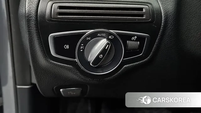 Mercedes-Benz C-Class W205 2020 Серый из Кореи, фото 5