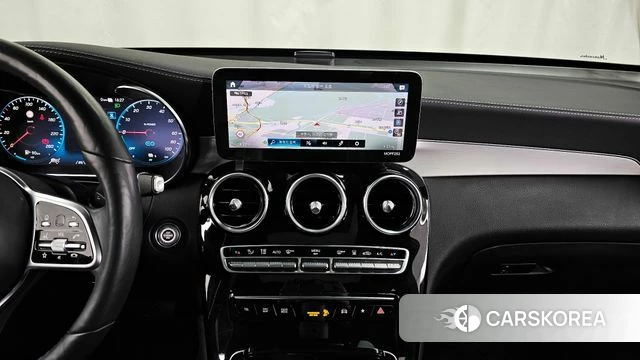 Mercedes-Benz GLC-Class X253 2021 Белый из Кореи, фото 5