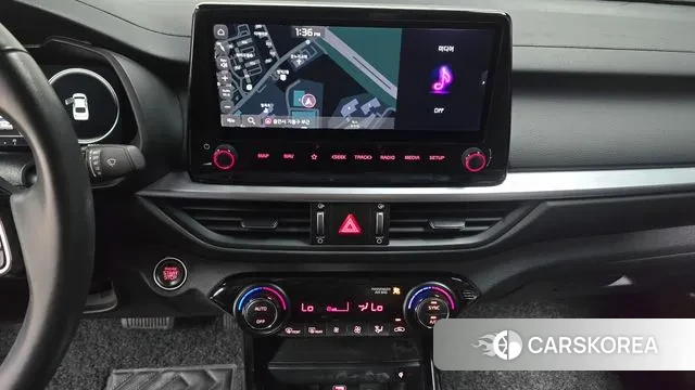 Kia The New K3 2nd generation 2021 Белый из Кореи, фото 5