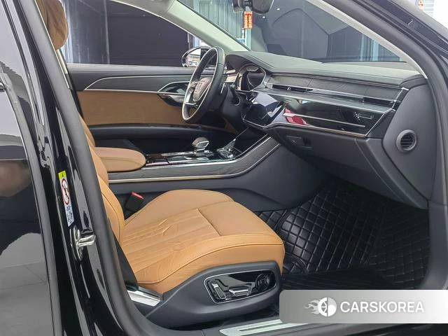 Audi A8 2023 Черный из Китая, фото 5