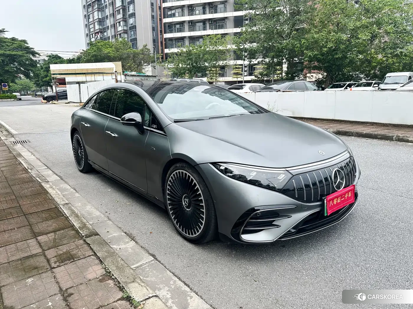 Mercedes-Benz EQS AMG 2025 Silver/gray из Китая, фото 6