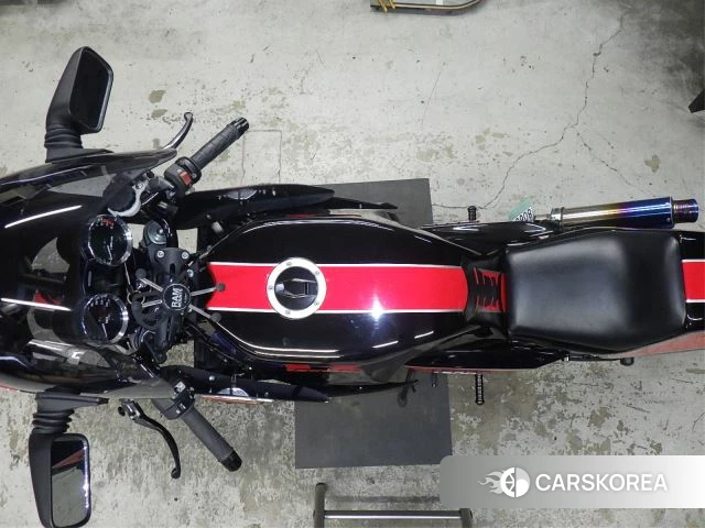 Kawasaki Z900RS 2019 из Японии, фото 2