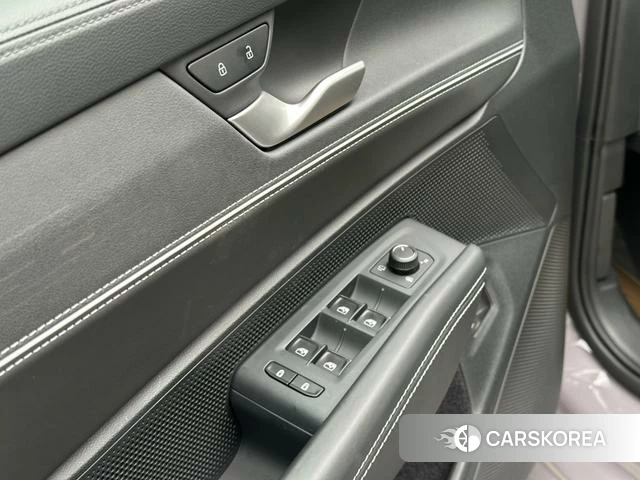 Volkswagen Passat 2024 Другой из Китая, фото 5