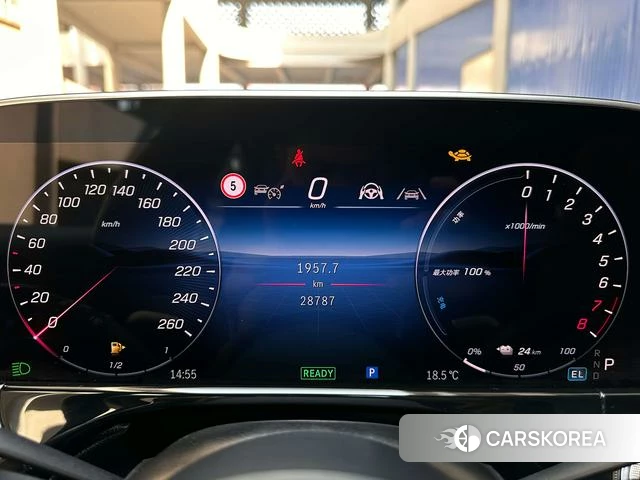 Mercedes-Benz E-class PHEV 2024 Черный из Китая, фото 5