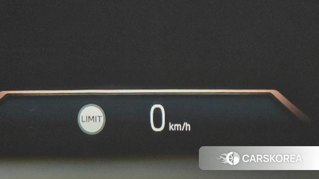 BMW 5 Series (G60) 2025 Серый из Кореи, фото 5