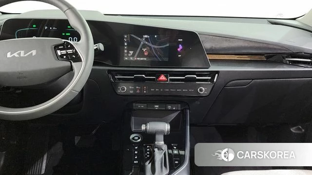 Kia Di Ol Nu Niro 2022 Белый из Кореи, фото 5