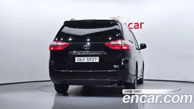 Toyota Sienna 2019 Черный из Кореи, фото 5