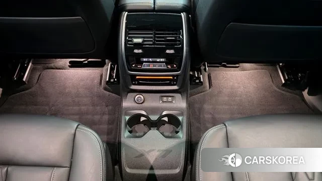 BMW X7 (G07) 2021 Серый из Кореи, фото 5