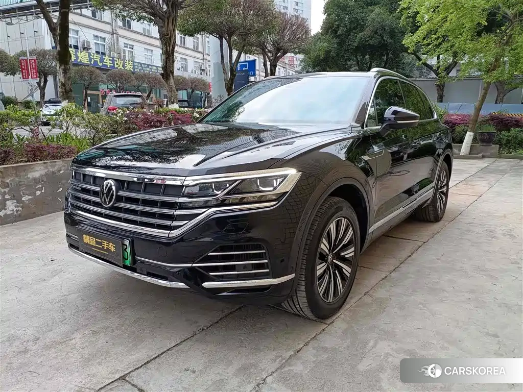 Volkswagen Touareg 2021 Черный из Китая, фото 6