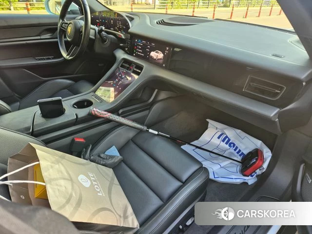 Porsche Taycan 2021 Белый из Кореи, фото 5