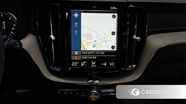 Volvo XC60 second Generation 2018 Белый из Кореи, фото 5