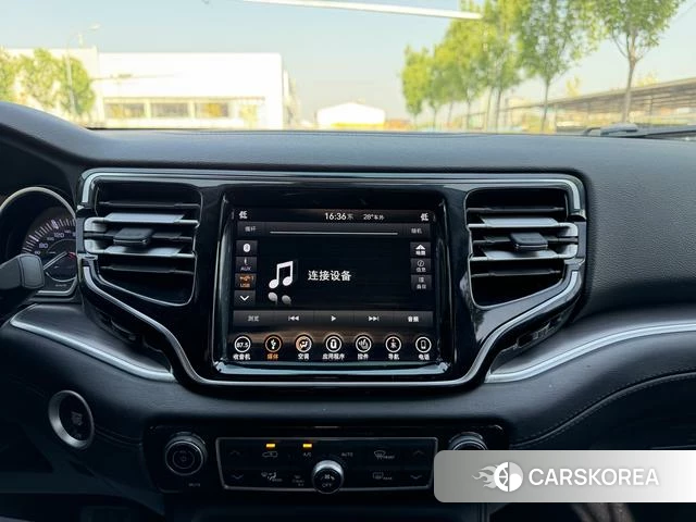 Jeep Grand Commander 2019 Коричневый из Китая, фото 5