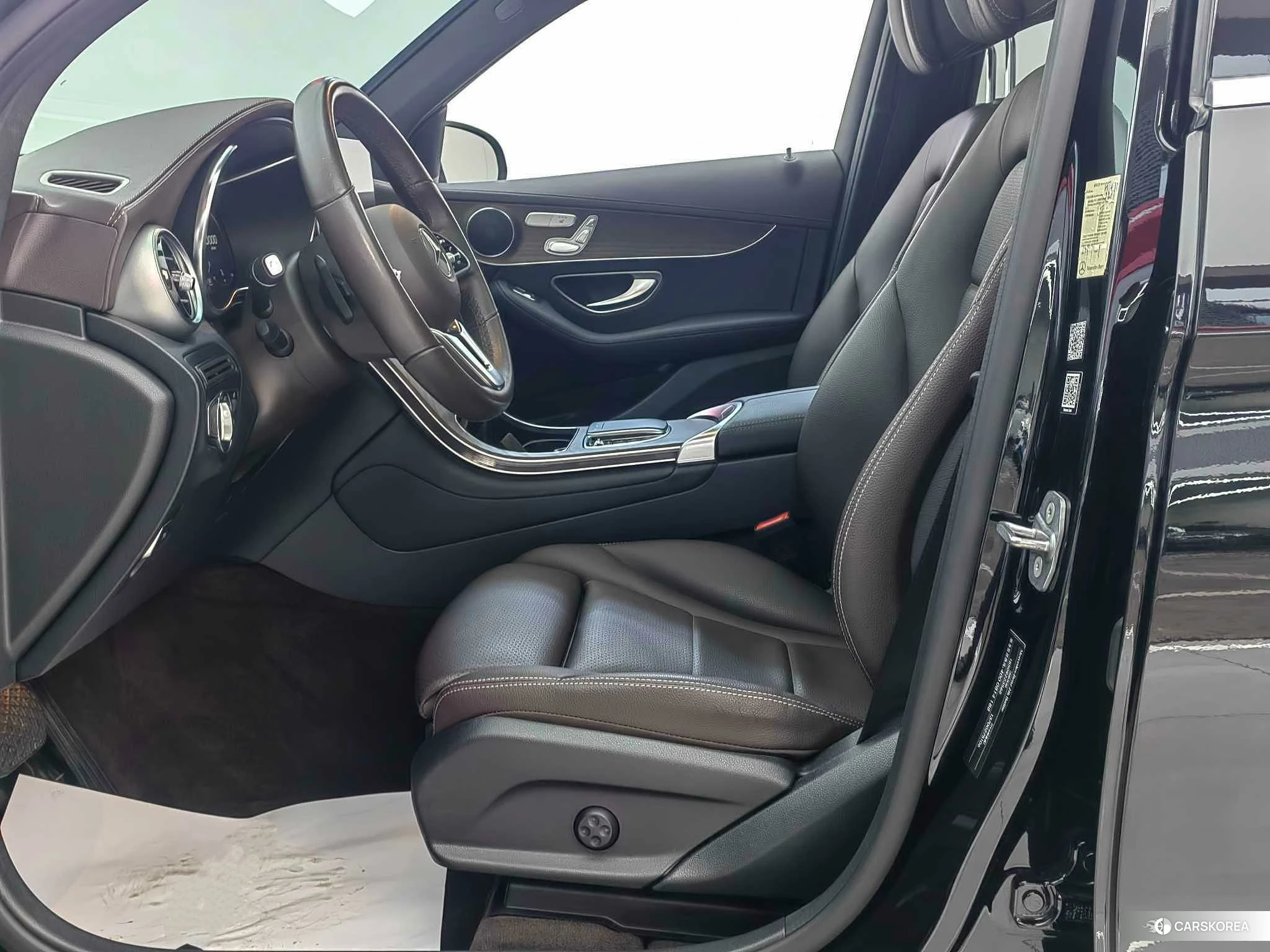 Mercedes-Benz GLC 2022 Черный из Китая, фото 5