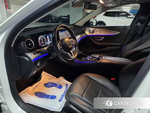 Mercedes-Benz E-Class W213 2020 Белый из Кореи, фото 5